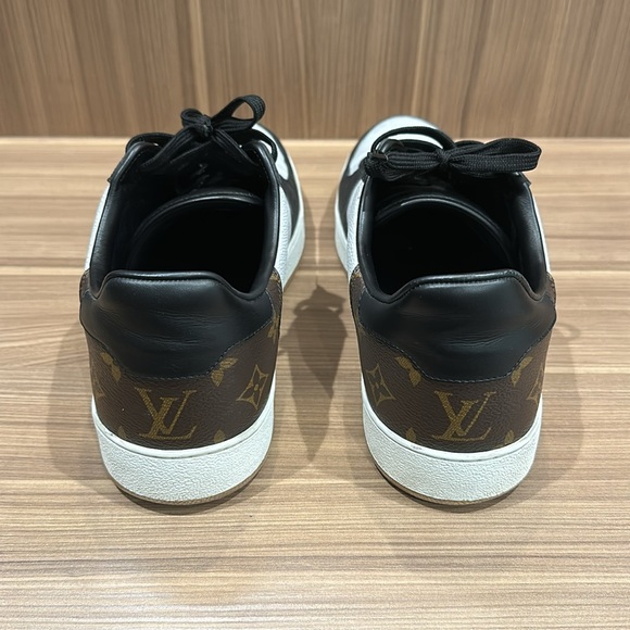 Men’s Louis Vuitton Sneakers Fits US Size 11.5 - Picture 6 of 7